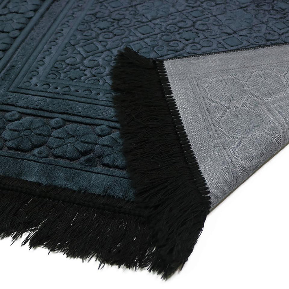 Luxury Velvet Islamic Prayer Rug - 4 Different Colors