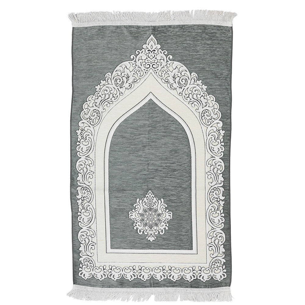Luxurious Velvet Prayer Mat – Soft, Elegant & Foldable – Available in 5 Beautiful Colors