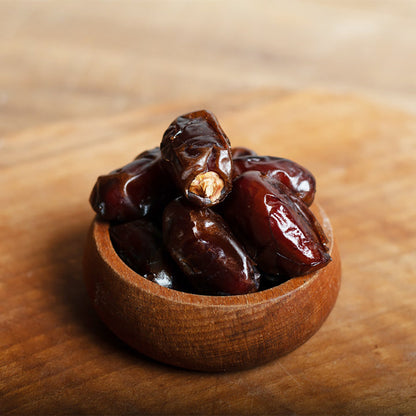 Premium Khodari Dates Jumbo 2.2LB , Plump, and Irresistibly Sweet | Harvested for Freshness | No Preservatives | Nutrient-Rich Snacking | Perfect for Gifting and Culinary Creations