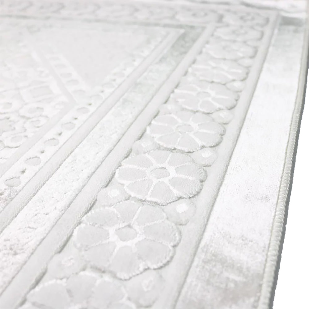 Luxury Velvet Islamic Prayer Rug - 4 Different Colors