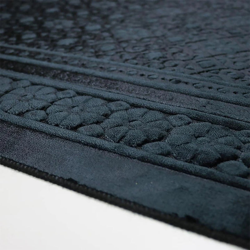 Luxury Velvet Islamic Prayer Rug - 4 Different Colors