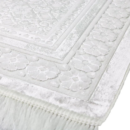 Luxury Velvet Islamic Prayer Rug - 4 Different Colors