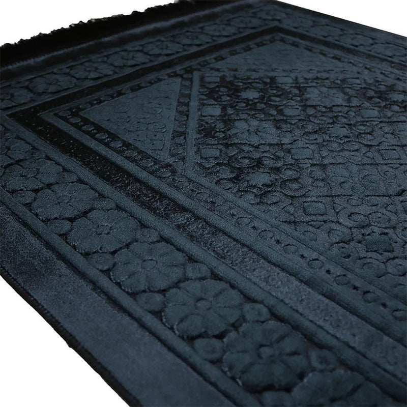 Luxury Velvet Islamic Prayer Rug - 4 Different Colors